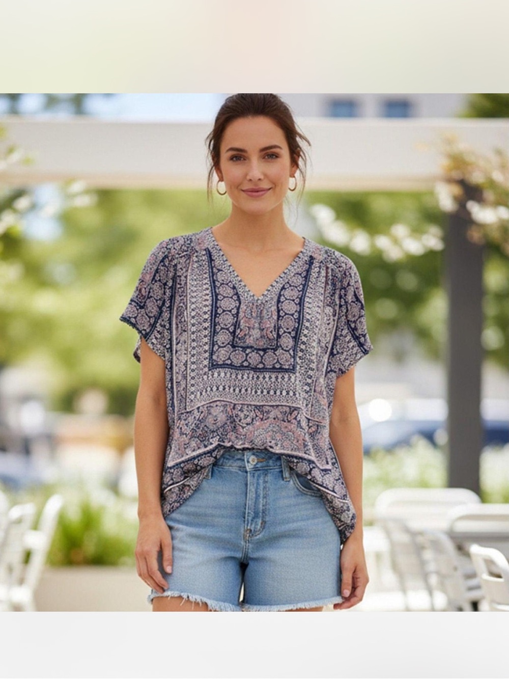 Lucky Brand Linen and Cotton V Neck Blouse